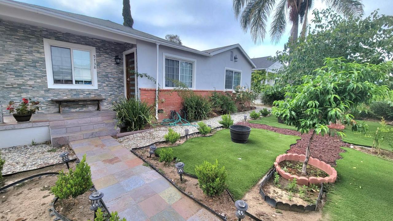 Large 1-bedroom With Kitchen In Encino Сasa de vacaciones Los Ángeles